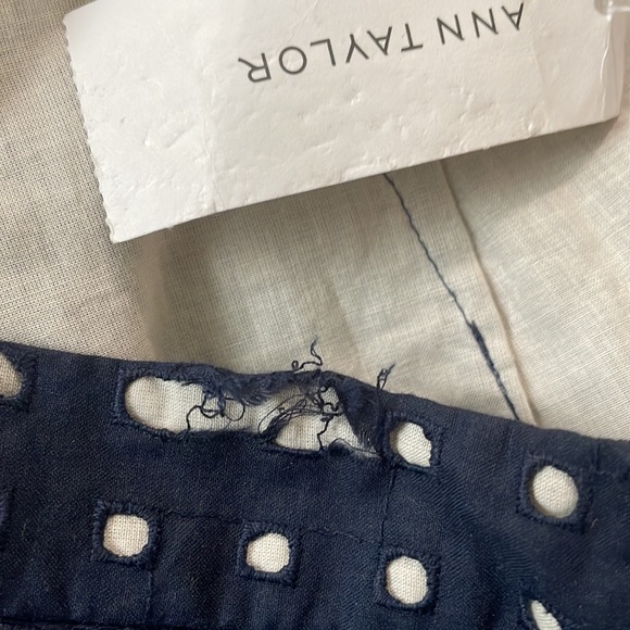 Ann Taylor eyelet fabric skirt Size 8 - Picture 13 of 14